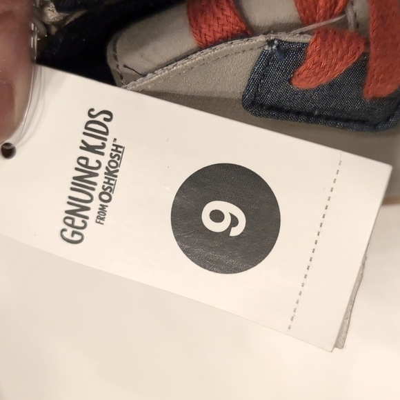 Oashkosh's genuine kid Tan Boys with Jeans shoes Size 9 New with tags - Picture 4 of 13